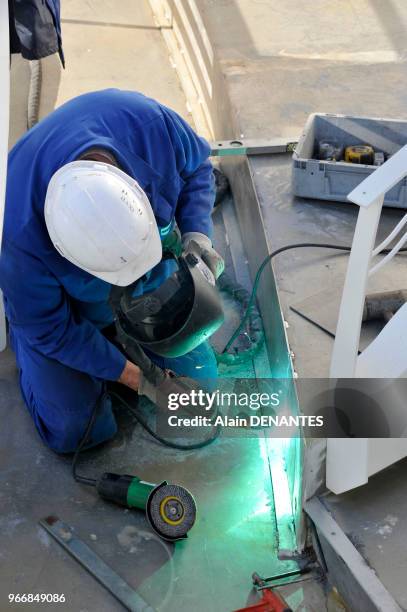 Contruction du paquebot geant "Harmony of the Seas" au chantier naval francais STX Europe de Saint-Nazaire, le 18 Fevrier 2016 a Saint-Nazaire, Ouest...