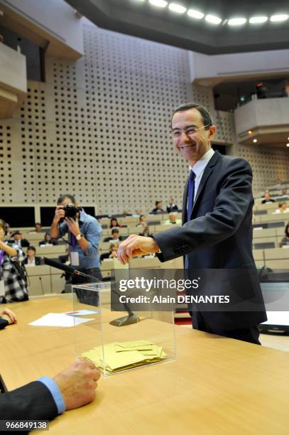 Election de Bruno Retailleau president du conseil regional des Pays de la Loire lors de la seance d'installation de la nouvelle assemblee regionale...