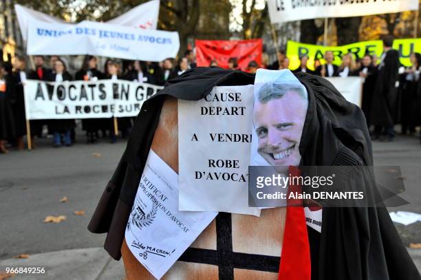 Manifestation des avocats du Grand Ouest de la France en grève contre le projet de loi du ministre de l'Economie Emmanuel Macron prévoyant une...