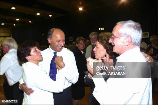 Laurent Fabius ouvrant le bal avec Françoise Imbert et s'adressant Elisabeth Malvy et Malvy, président du conseil régional Midi-Pyrénées. Laurent...