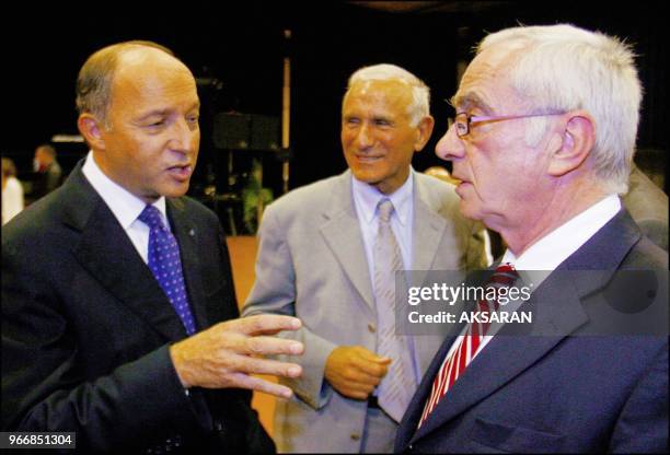 Ici Laurent Fabius avec Paul Quilés, député PS du Tarn et Martin Malvy président du Conseil Régional Midi-Pyrénées. Ici Laurent Fabius avec Paul...