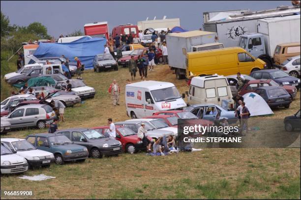 French Historic Rave 304 Teknival Stock Photos, High-Res Pictures, and Images - Getty Images