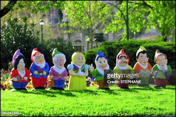 Jean-Pierre Vidal makes garden gnomes that represent French political figures.