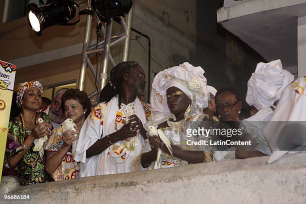 Queen Gisele Santos and members of Ile Aiye group gather in front of Barro Preto Terreiro with Chieff of staff Dilma Rousseff frees some doves , as...
