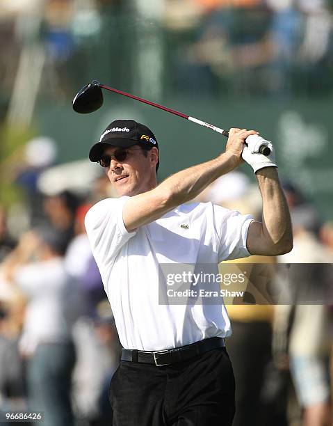 Actor Thomas Gibson tees off on the ninth hole during round three of the AT&T Pebble Beach National Pro-Am at Pebble Beach Golf Links on February 13,...