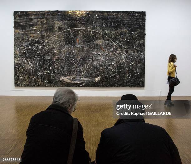 Oeuvre 'Für Paul Celan: Halme der Nacht 1998-2013' exposée lors d'une rétrospective consacrée à Anselm Kiefer le 16 décembre 2015 au centre Pompidou,...