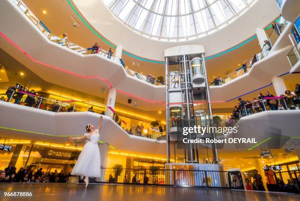 Pour promouvoir le ballet Giselle donné à la Maison de la danse de Lyon, le Yacobson Ballet du saint-Petersburg State Academic Ballet Theatre a donné...