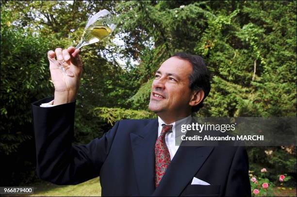 Bruno Paillard, chez lui, PDG du groupe BCC et possible repreneur de la maison de champagne. Bruno Paillard, chez lui, PDG du groupe BCC et possible...