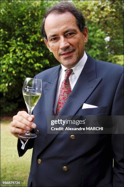 Bruno Paillard, chez lui, PDG du groupe BCC et possible repreneur de la maison de champagne. Bruno Paillard, chez lui, PDG du groupe BCC et possible...