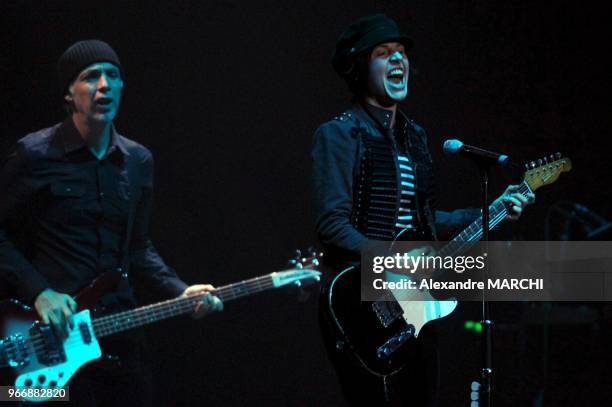 Texas with singer Sharleen Spiteri.