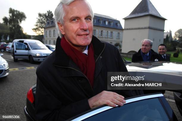 Michel Barnier ministre de l'Agriculture et de la Peche.