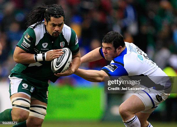 George Stowers of London Irish runs past Duncan Bell of Bath during the Guinness Premiership match between London Irish and Bath at the Madjeski...