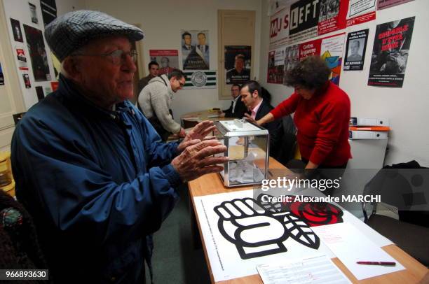 Les militants de la section PS de Nancy ont le choix entre 3 candidats : Laurent Fabius, Segolene Royal et Dominique Strauss-Kahn.