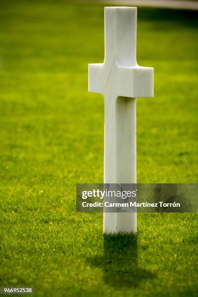 the normandy american cemetery in colleville-sur-mer - normandy-american-cemetery-and-memorial stockfoto's en -beelden