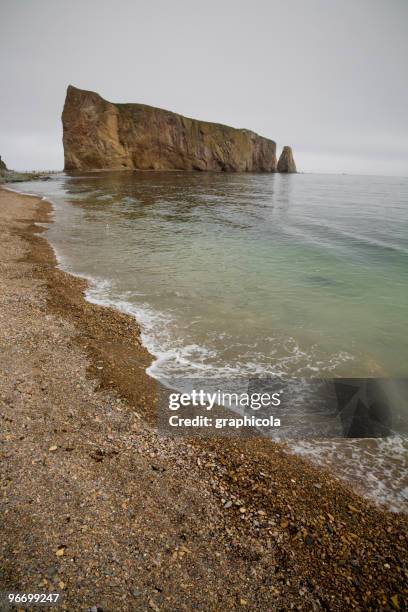 gaspesie, perce rock and beach - perce rock stock pictures, royalty-free photos & images