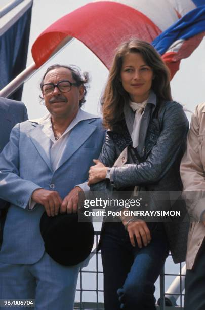 écrivain Tennessee Williams et l'actrice Charlotte Rampling au Festival de Cannes le 17 mai 1976, France.