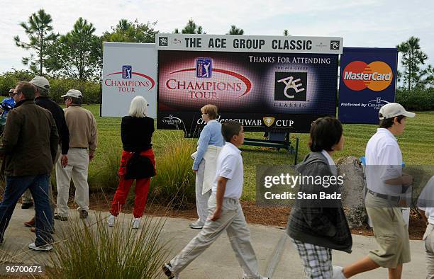 Fans head to the 18th hole during the final round of The ACE Group Classic at The Quarry on February 14, 2010 in Naples, Florida.