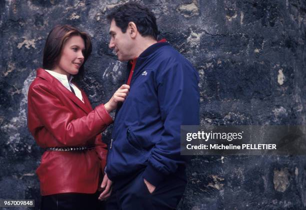 Robert Hossein et son épouse Candice Patou le 18 octobre 1982 à Paris, France.