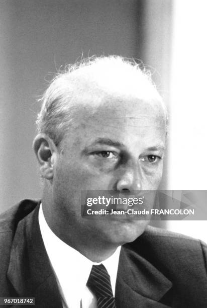 Portrait de l'industriel français Pierre Peugeot, pendant une conférence de presse à Paris, en Fance, le 31 août 1978.