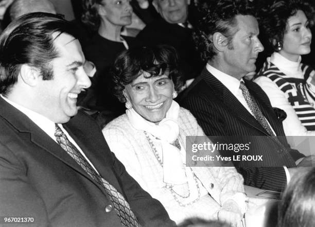 La couturière Coco Chanel assistant à la première diffusion du film ?Tristana? de Luis Bunuel, le 28 avril 1970, en France.