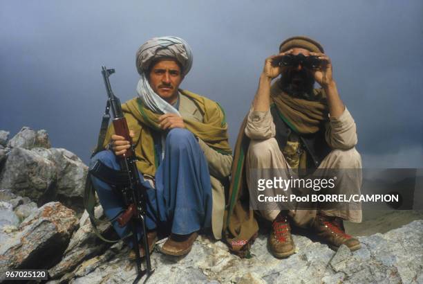 Avec les rebelles lors de la guerre civile en Afghanistan le 13 juin 1984.