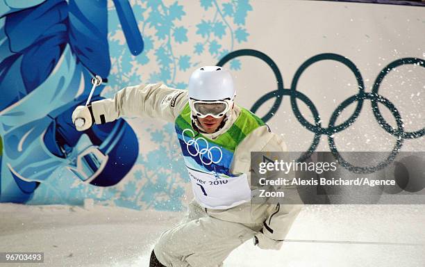 Dale Begg-Smith of Australia takes 2nd place during the Men's Freestyle Skiing Moguls on Day 3 of the 2010 Vancouver Winter Olympic Games on February...