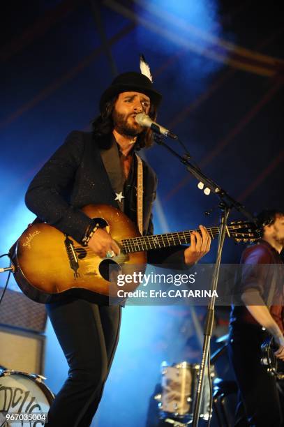French singer Maxime Nucci starts a new career as Yodelice.