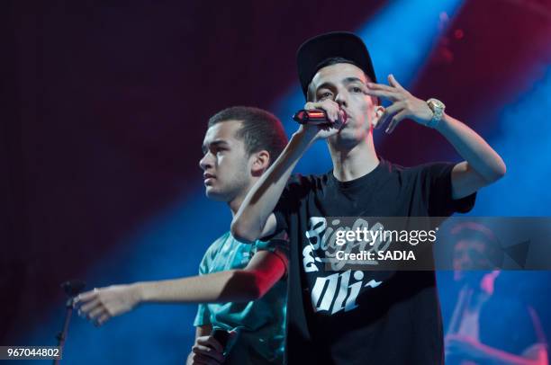 Bigflow 486 Bigflo Et Oli Photos et images haute résolution - Getty Images
