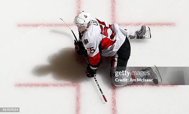 Brian Lee of the Ottawa Senators warms up before playing against the New York Islanders on February 14, 2010 at Nassau Coliseum in Uniondale, New...