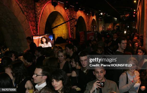 Soiree CD'AUJOURD'HUI la Speciale au Show Case, presente par Anne-Gaelle Riccio.