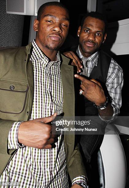 Kevin Durant and Lebron James attend the 4th Annual Two Kings Dinner on February 13, 2010 in Dallas, Texas.