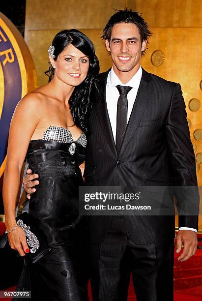 Mitchell Johnson and wife Jessica Bratich arrive at the 2010 Allan Border Medal at Crown Casino on February 15, 2010 in Melbourne, Australia.