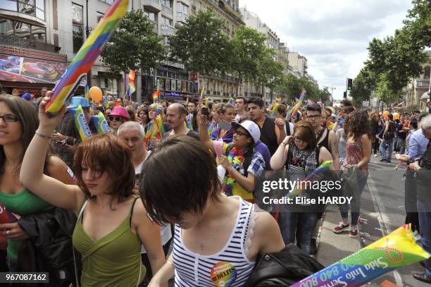 Defile annuel de la 'Marche des Fiertes' qui s'est d'abord appelee Gay Pride, puis la Lesbian and Gay Pride, puis LGBT Pride pour finalement...