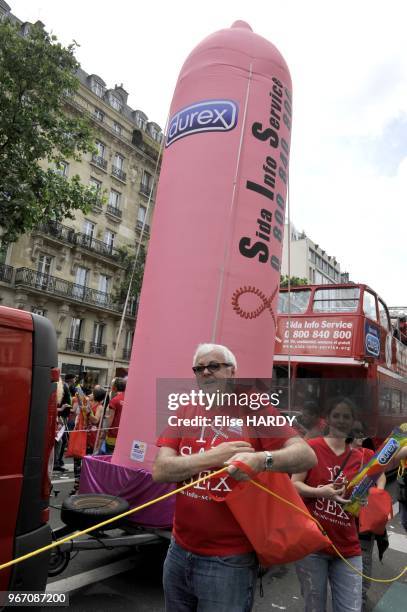 Defile annuel de la 'Marche des Fiertes' qui s'est d'abord appelee Gay Pride, puis la Lesbian and Gay Pride, puis LGBT Pride pour finalement...