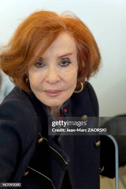 Portrait de Vénus Khoury-Ghata, femme de lettres franco-libanaise, lauréate de nombreux prix, notamment du prix Goncourt de la poésie pour l'ensemble...