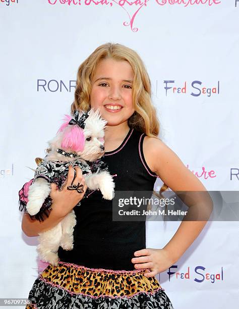 Emily Grace Rider John Segal Photos and Premium High Res Pictures - Getty Images