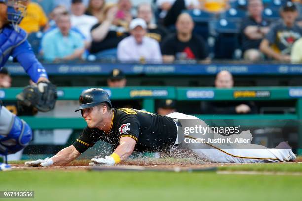 Corey Dickerson of the Pittsburgh Pirates in action against the Chicago Cubs at PNC Park on May 30, 2018 in Pittsburgh, Pennsylvania.
