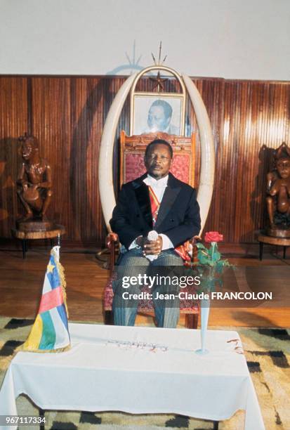 Première apparition en public de Jean-Bedel Bokassa après sa nomination comme Empereur de Centrafrique le 21 décembre 1976 à Bangui, Centrafrique.