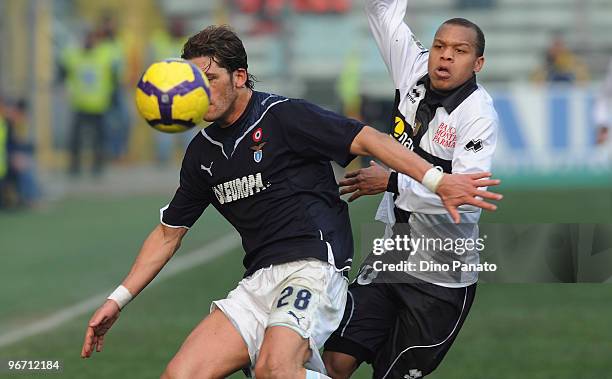 Jonathan Biabiany of Parma competes with Guglielmo Stendardo of Lazio during the Serie A match between Parma FC and SS Lazio at Stadio Ennio Tardini...
