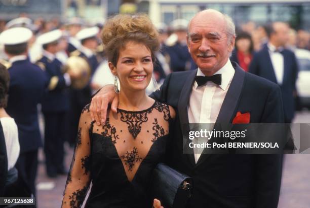 Eddie Barclay avec sa femme Cathy lors de la soiree de cloture du 38eme Festival de Cannes le 20 mai 1985 a Cannes, France.
