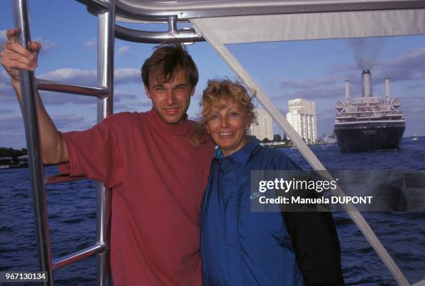 Andrei Chesnokov et son entraîneur Tatiana Naoumko en vacances aux Etats-Unis le 22 mars 1992.