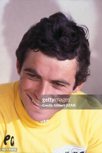 Portrait du cycliste Bernard Hinault le 22 juillet 1978 à Paris, France.