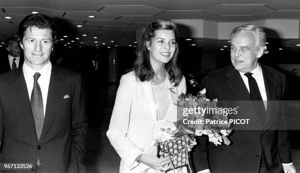 Philippe Junot, Caroline de Monaco et Rainier III lors d'un concert de Marie Laforêt à Monaco, le 14 mai 1979.