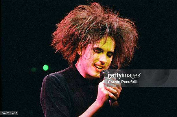 Robert Smith of The Cure performs on stage at a benefit concert for Greenpeace, at The Royal Albert Hall, on April 25th, 1986 in London, United...