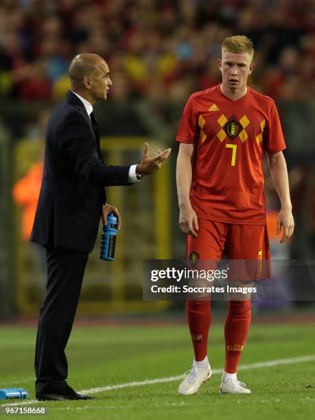 Roberto Martinez coach of Belgium , Kevin de Bruyne of Belgium during the International Friendly match between Belgium v Portugal at the Koning...