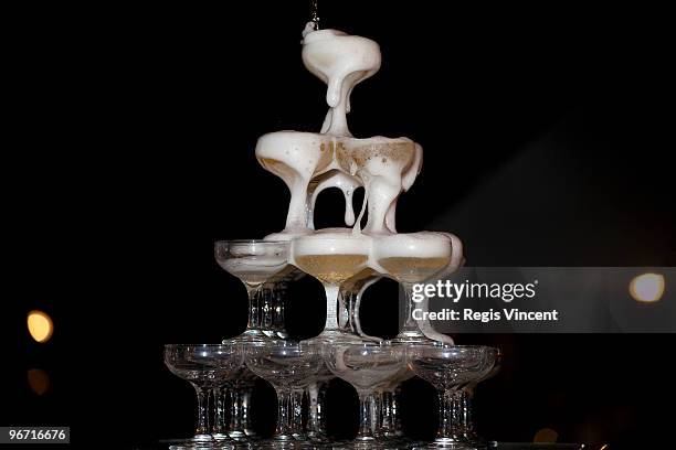 champagne waterfall - champagne pyramid stock pictures, royalty-free photos & images