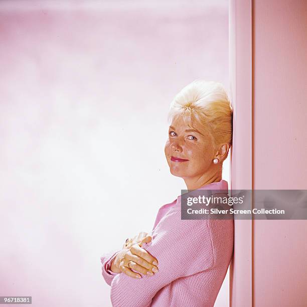 Doris Dad 4,285 Doris Day Images Stock Photos, High-Res Pictures, and Images ...