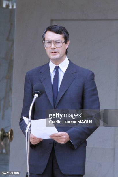 Jean-Louis Bianco annonce le nouveau gouvernement le 18 juillet 1984, Paris, France.