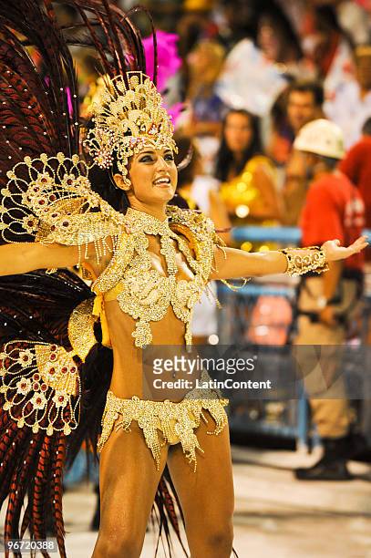 Member of Uniao da Ilha dances on in the samba school parade during the Rio de Janeiro's carnival on February 15, 2010 in Rio de Janeiro, Brazil.