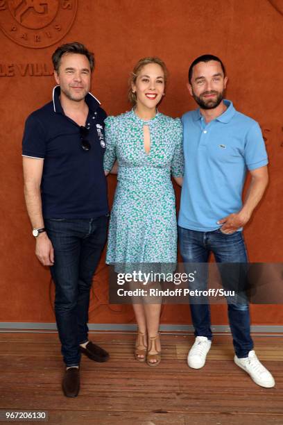 Guillaume De Tonquedec,Alysson Paradis and Guillaume Gouix attend the 2018 French Open - Day Nine at Roland Garros on June 4, 2018 in Paris, France.